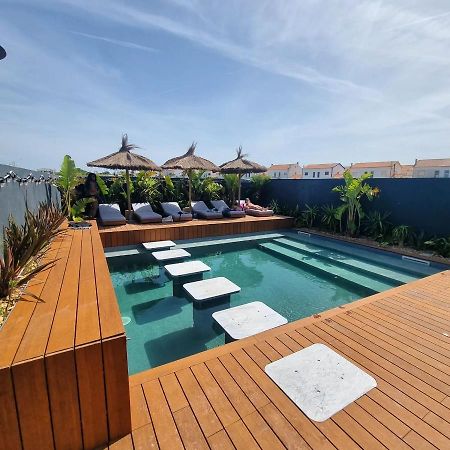 The Salty Pelican Yoga & Surf Retreat بينيش المظهر الخارجي الصورة