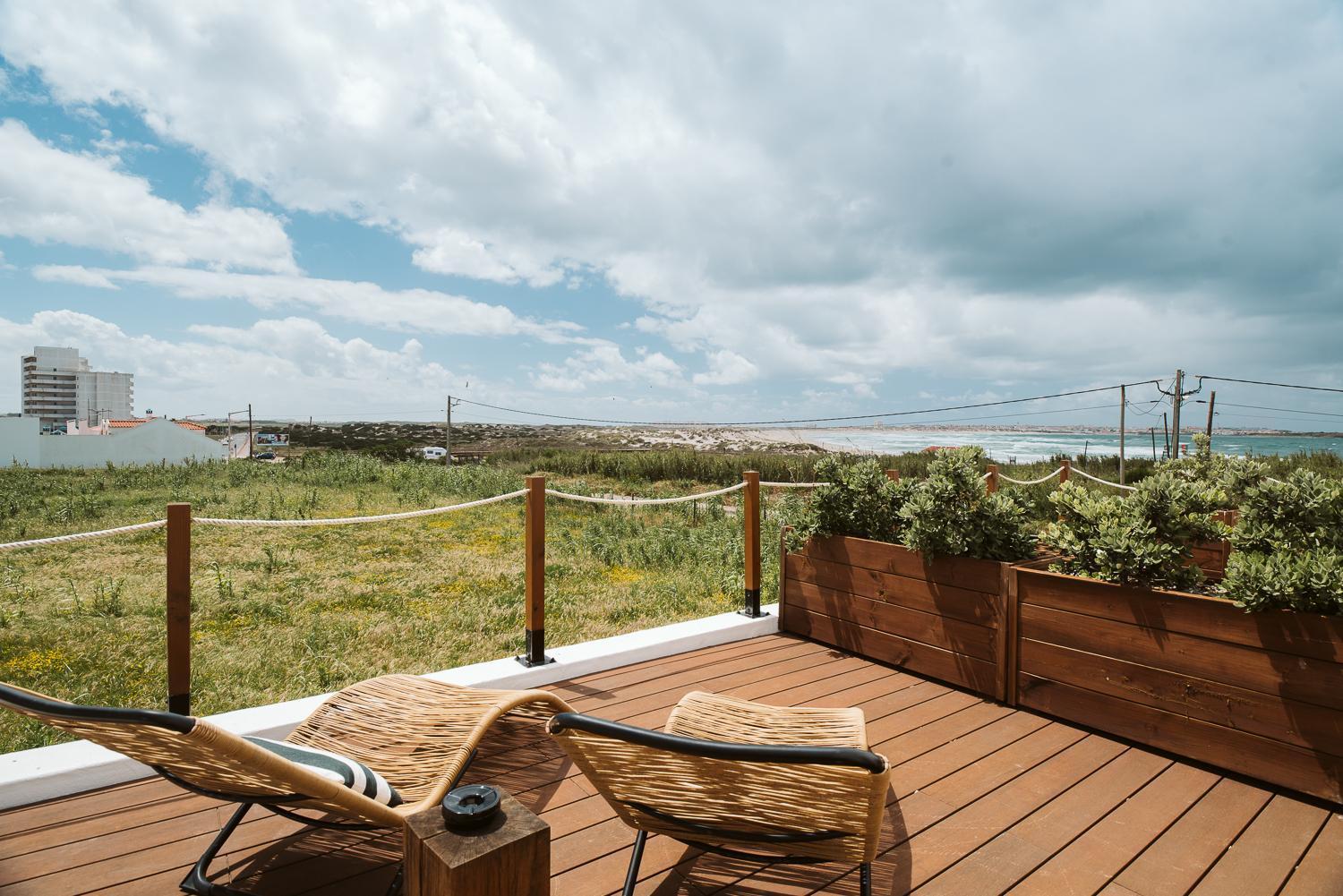 The Salty Pelican Yoga & Surf Retreat بينيش الغرفة الصورة